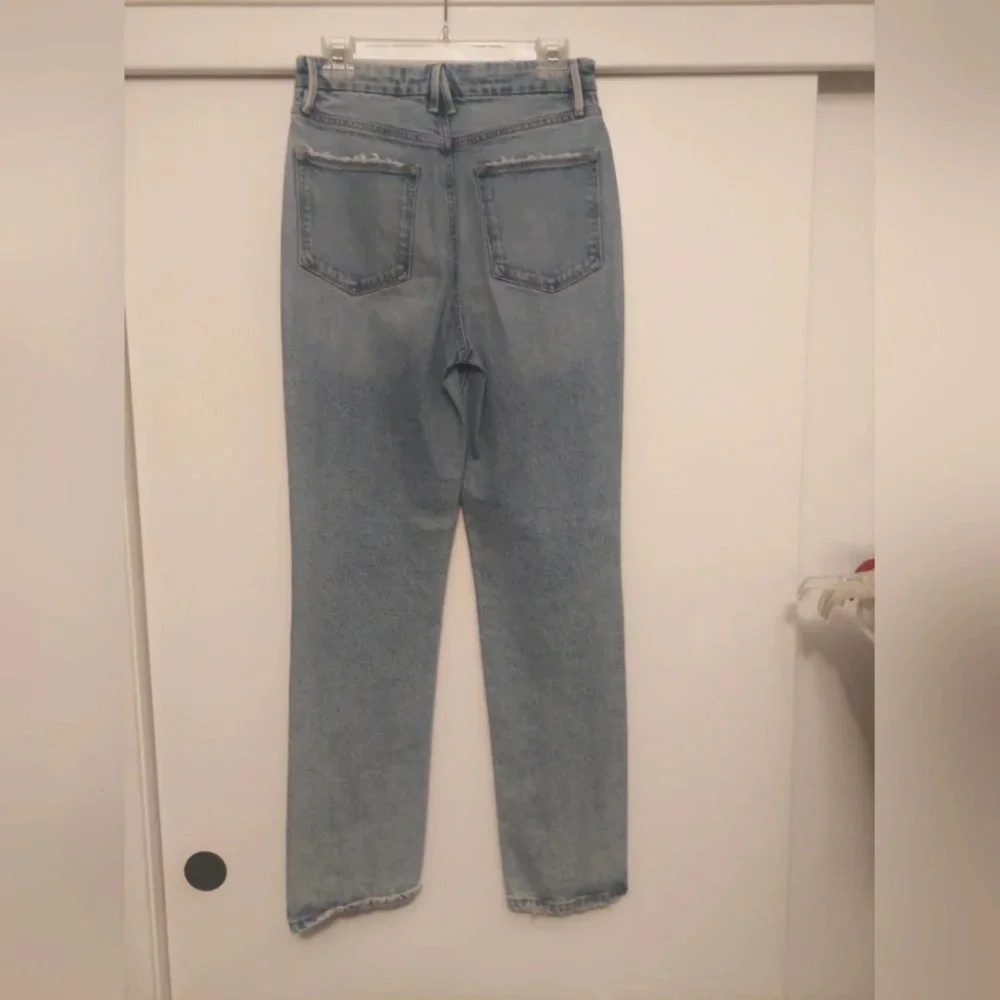 New Good American Good Boy split hem jeans size 4/27 - Picture 4 of 9